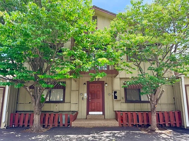 1 bed, 705 sqft, $1,400 — Photo 1