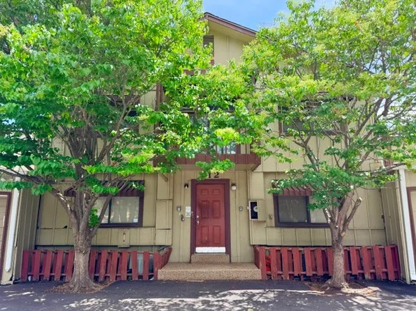 512 Vance St APT A, Lakewood, CO 80226