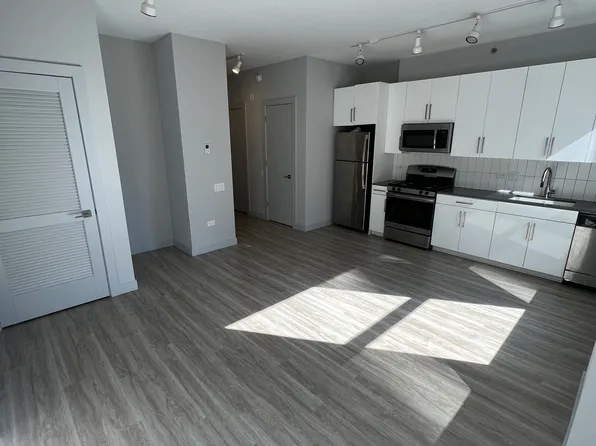 331 S Wells St, Chicago, IL