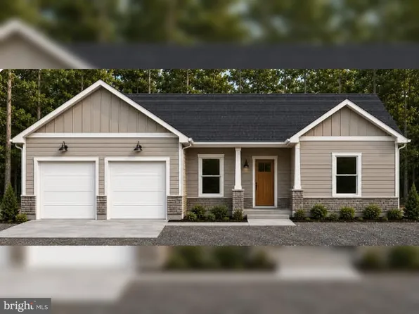 4272 Timber Ridge Rd, Berkeley Springs, WV 25411