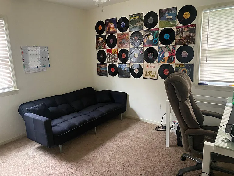 Bedroom as an office