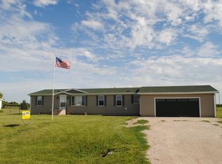 601 1st Ave, Juniata, NE 68955