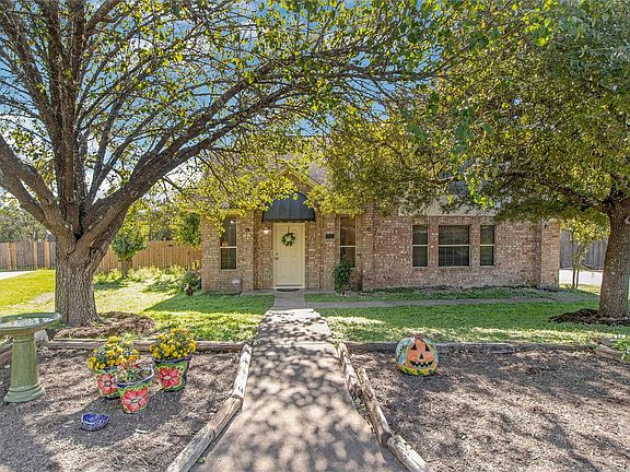 4th image of 7801 Callbram Ln