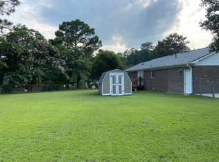 809 Tulsa Ct, Fayetteville, NC 28311