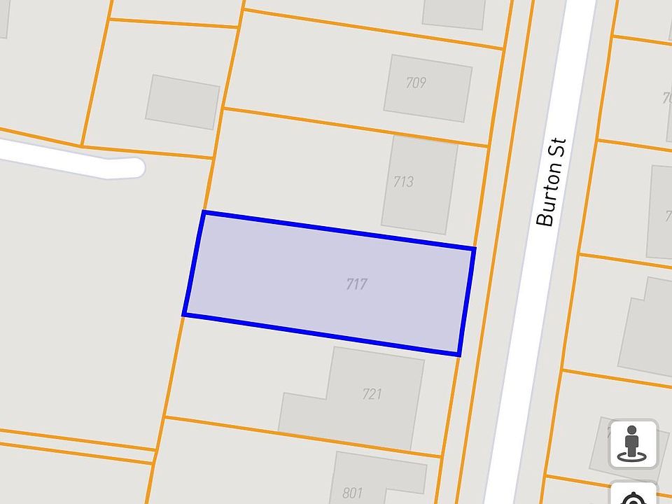 2nd image of 717 Burton St