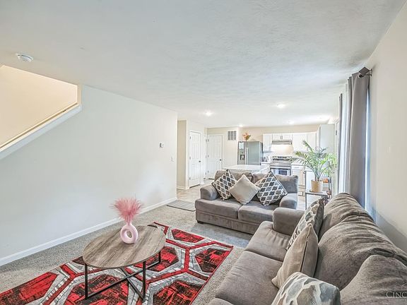 5th image of 2141 Pine Valley Dr