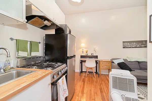 Rented by Living New York | media 20