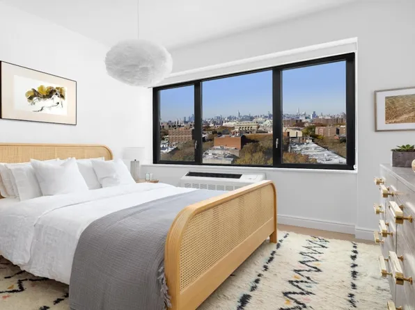 475 Clermont Avenue image 2 of 23