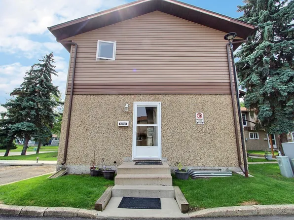 17004 100th St NW, Edmonton, AB T5X 5E1