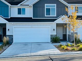 2095 Bluegrass Cir, West Wendover, NV 89883