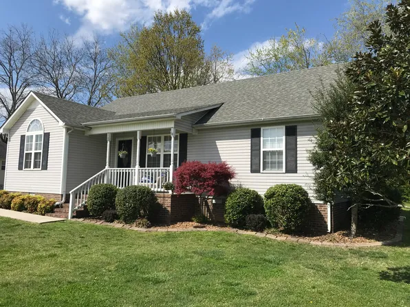 110 Lindsey Cir, Tullahoma, TN 37388