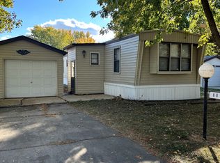 1 Birch Dr #88N, Sandwich, IL 60548