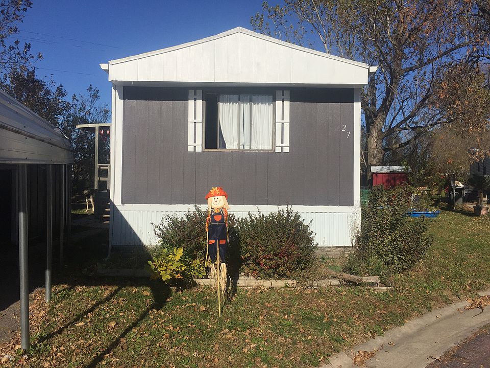 1st image of 2408 25th St Lot 27