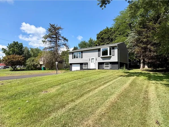 104 Finwood Dr, Baldwinsville, NY 13027