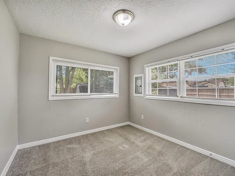 312 S Utah St — Photo 22