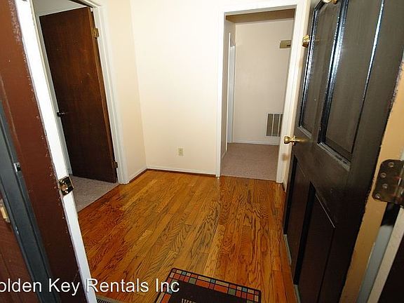 2nd image of 315 Spring Creek Rd