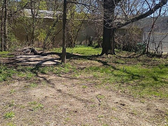 4th image of 2812 Cynwood St