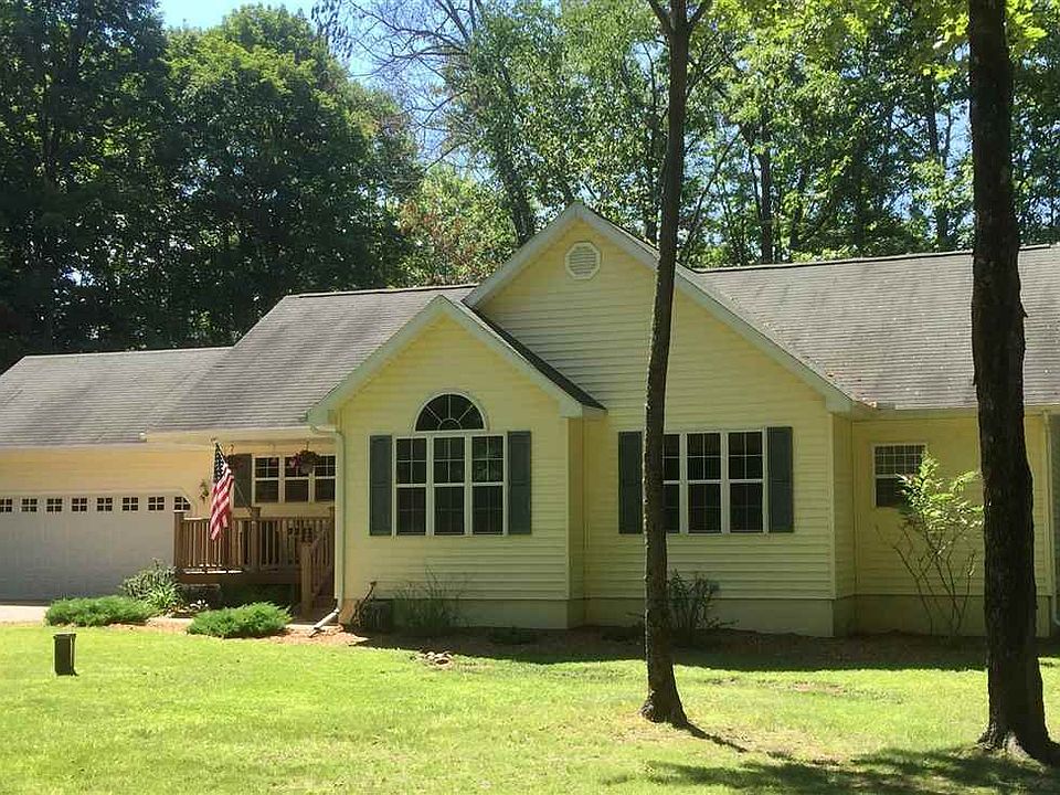 1st image of 8075 W Becker Dr