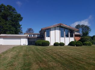 1727 Layton Rd, Scott Township, PA 18447
