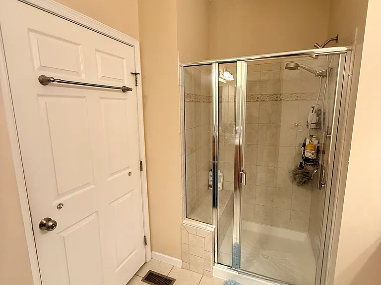9871 Blue Spruce Dr — Photo 16