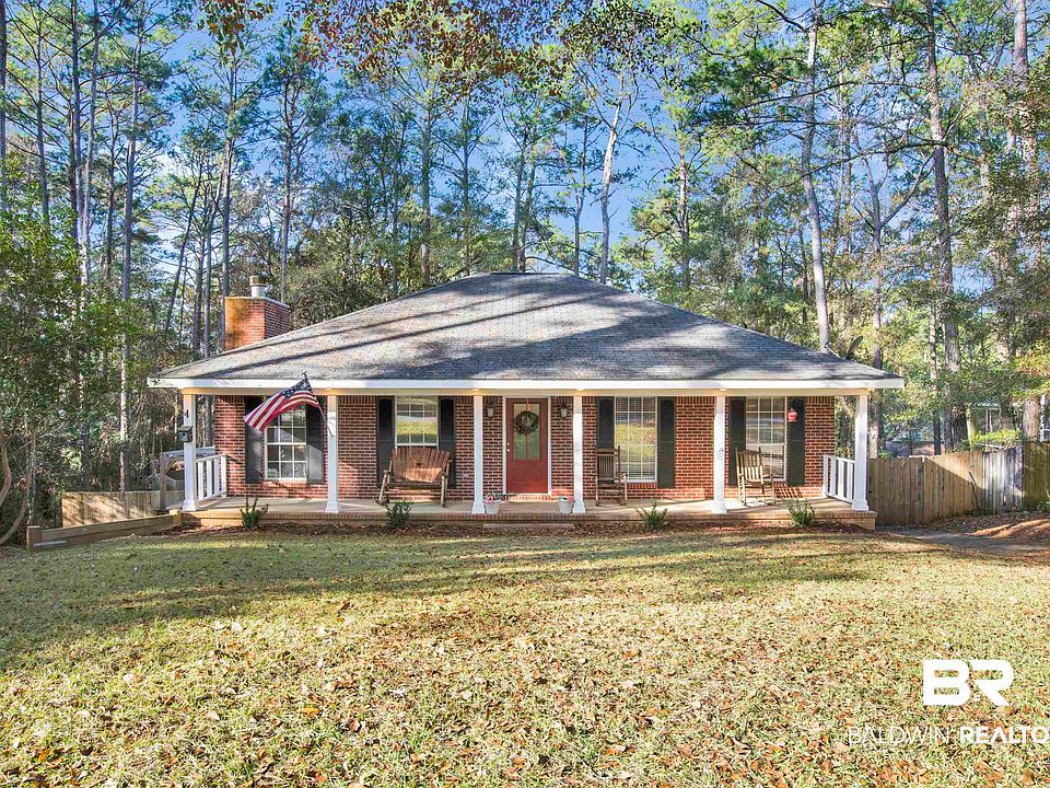 1st image of 104 Dunbar Loop
