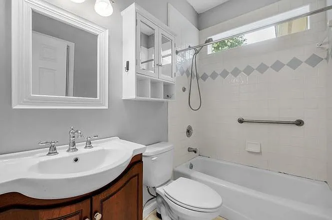 4012 Dutchess Ct — Photo 11