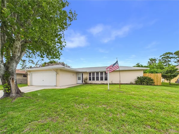 225 Midvale Ter, Sebastian, FL 32958