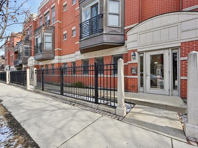 1421 S Halsted St APT 3B, Chicago, IL, 60607