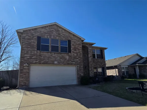 5532 Costa Mesa Dr, Fort Worth, TX 76244