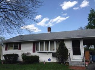67 Wakefield St, Springfield, MA 01151