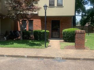 4016 Graham Oaks Ct #10, Memphis, TN 38122