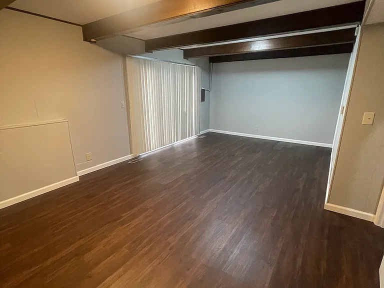 451 Sioux Dr — Photo 10