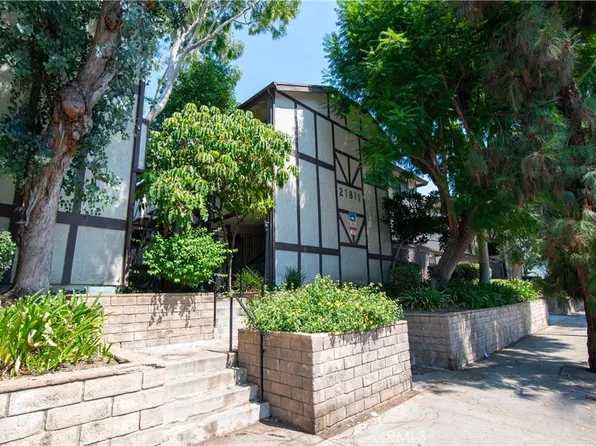 21811 Saticoy St Unit 18, Canoga Park, CA 91304