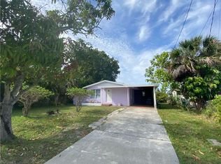 1261 5th Ave N, Naples, FL 34102