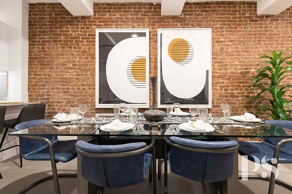 Rented by Compass | media 14