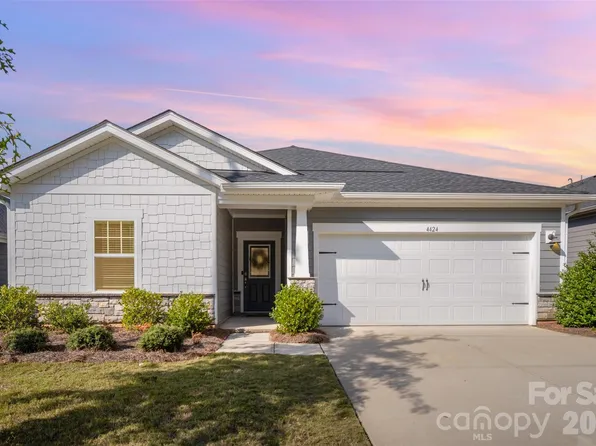 4424 Bright Rd, Charlotte, NC 28214