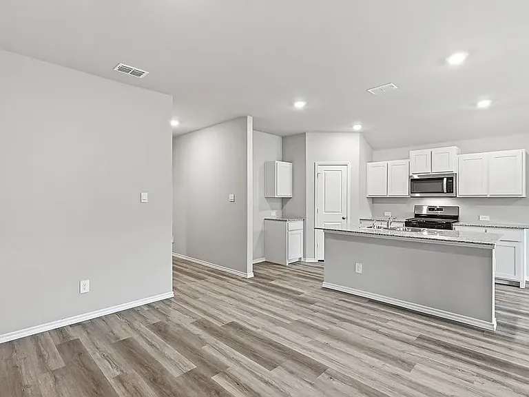 1613 Tin Roof Rd — Photo 10