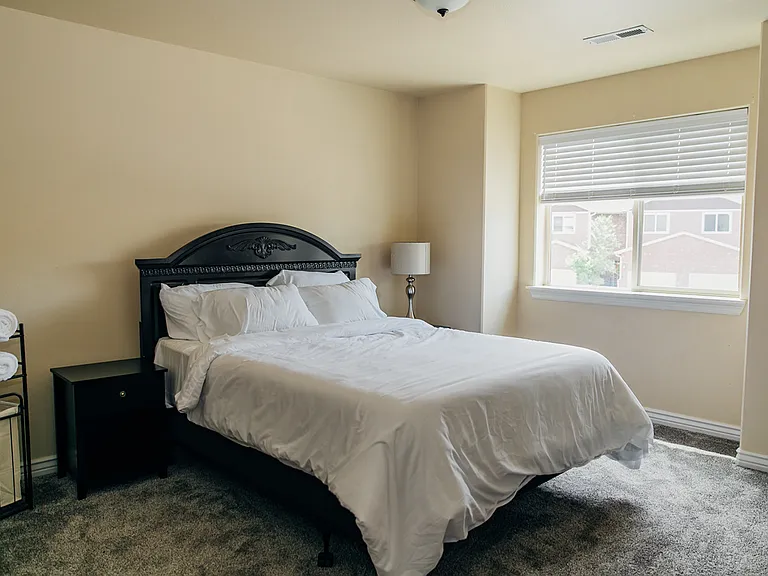 360 Lemmon Ln — Photo 8