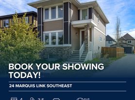 24 Marquis Line SE