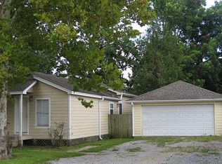 345 Dixie Ln, Bridge City, TX 77611