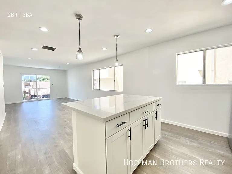 1206 S Holt Ave #5 — Photo 6