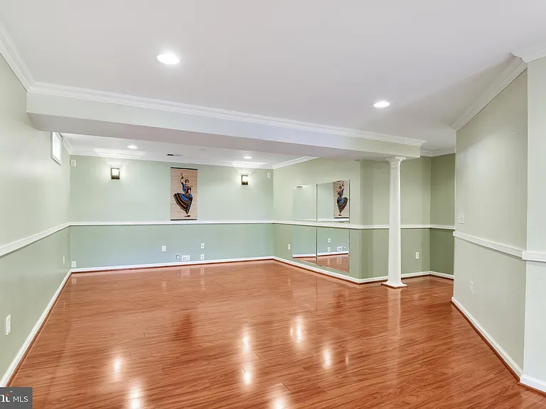 8416 Churchside Dr — Photo 63