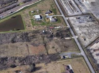 525 Modern Farms Rd, Westwego, LA 70094