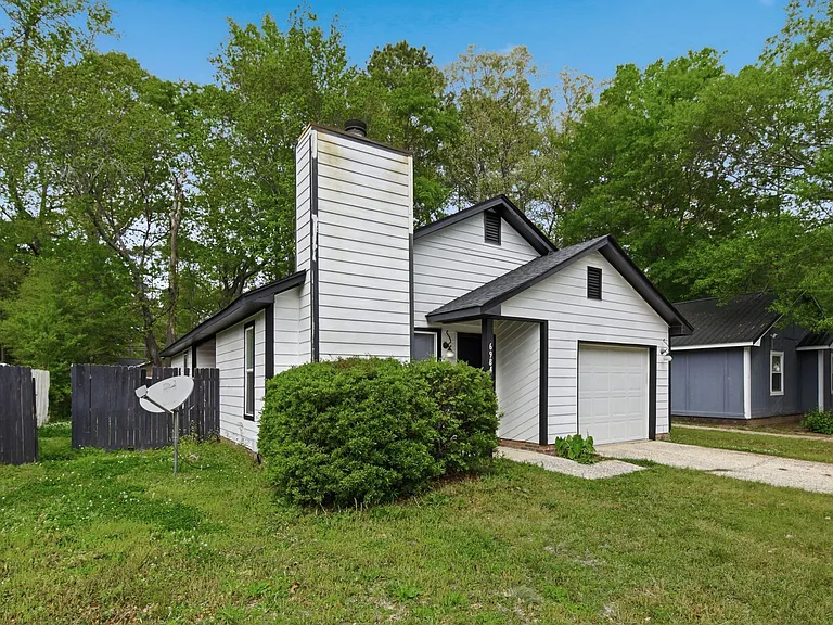 6984 Timberwood Dr — Photo 11