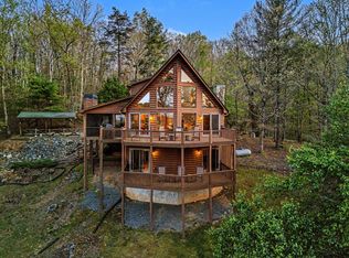 431 Sunrock Mountain Rd, Blue Ridge, GA 30513