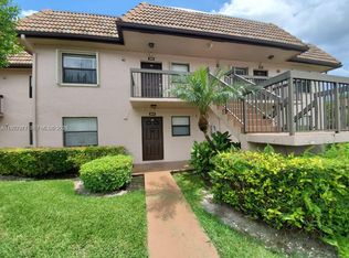 Fairview, Hollywood, FL 33026