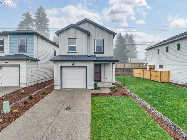 5911 NE 120th St, Vancouver, WA 98686