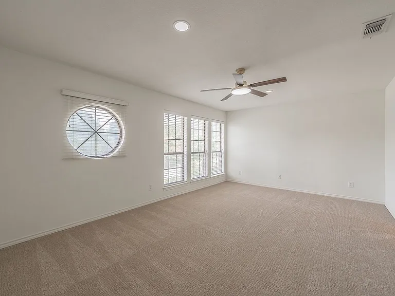 5893 Westhaven Dr — Photo 23