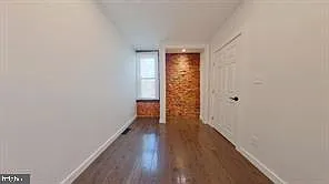 121 Mercy St — Photo 5