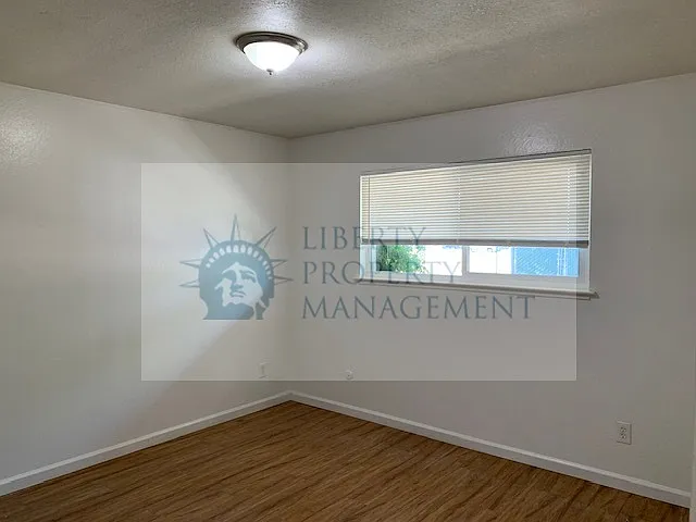 924 S Garfield St #3 — Photo 11
